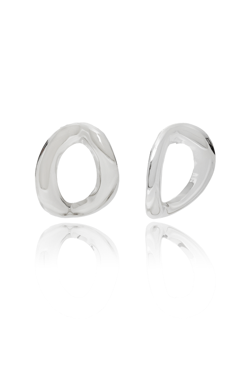 Brinco Oval Friso Meio