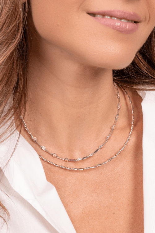 Colar Pedras Gotas Quadradas Volta Cravejada